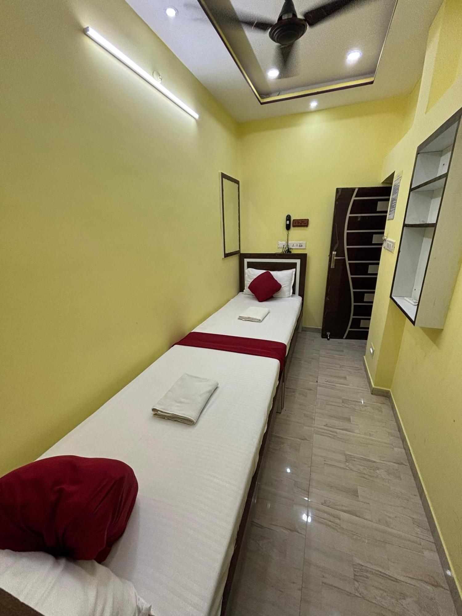 Hotel O Marquis Guest House Kalkutta Exterior foto